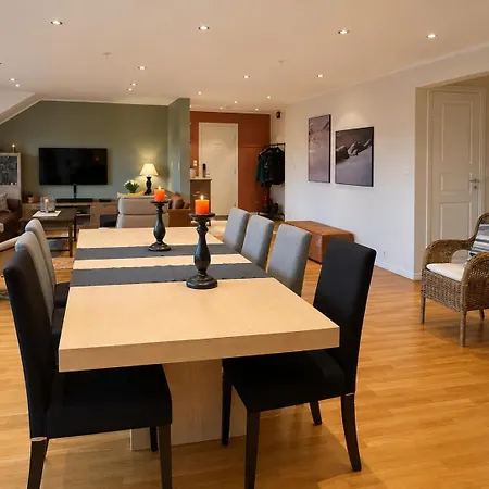 Beautiful Penthouse Centrally Located In Geilo, Stunning Views * ヤイロ