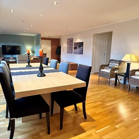 Beautiful Penthouse Centrally Located In Geilo, Stunning Views 아파트 게일로